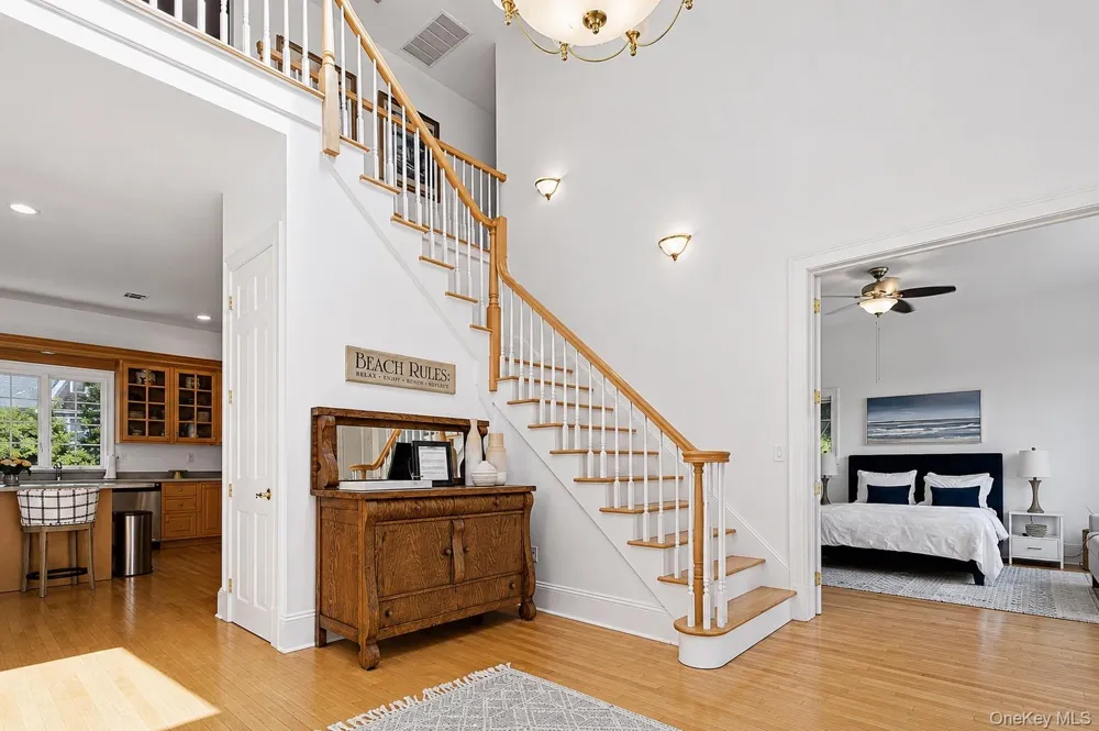 17 Oceanview Drive Southampton, NY 11968