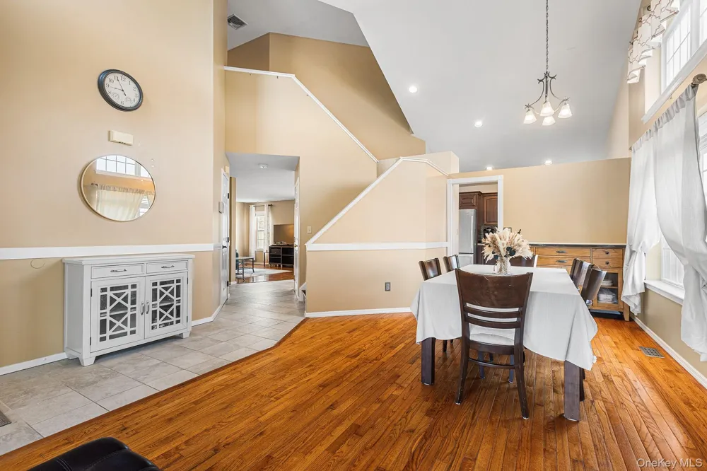 7 Woodfield Drive Washingtonville, NY 10992