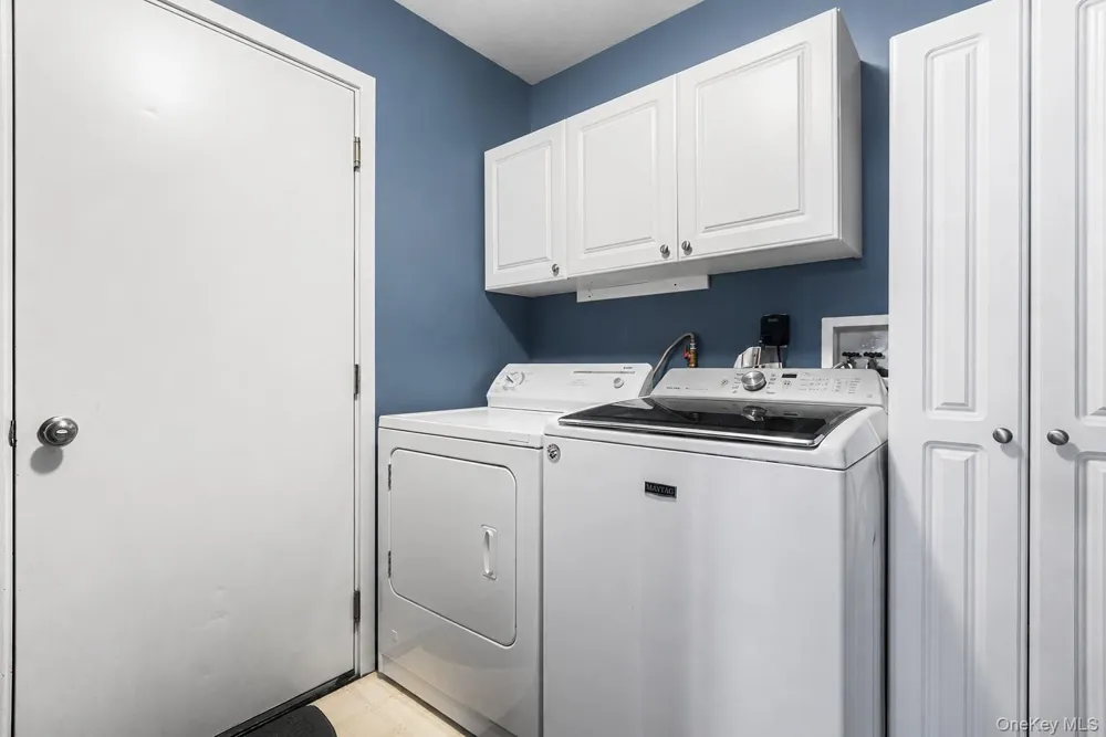 7 Woodfield Drive Washingtonville, NY 10992