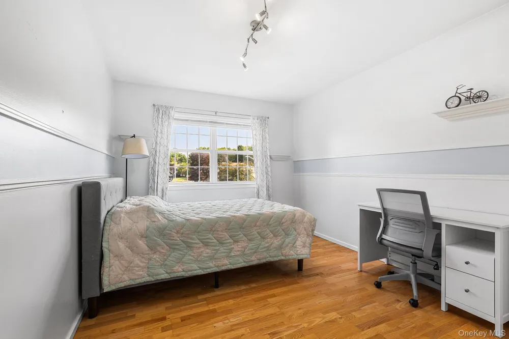 7 Woodfield Drive Washingtonville, NY 10992
