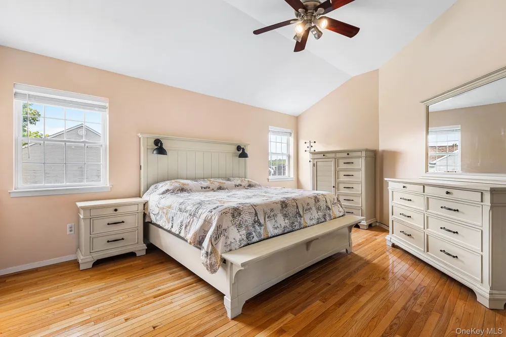 7 Woodfield Drive Washingtonville, NY 10992