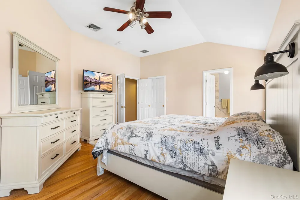 7 Woodfield Drive Washingtonville, NY 10992