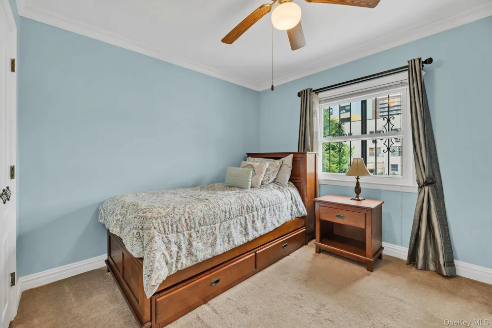 2137 Clinton Avenue Bronx, NY 10457