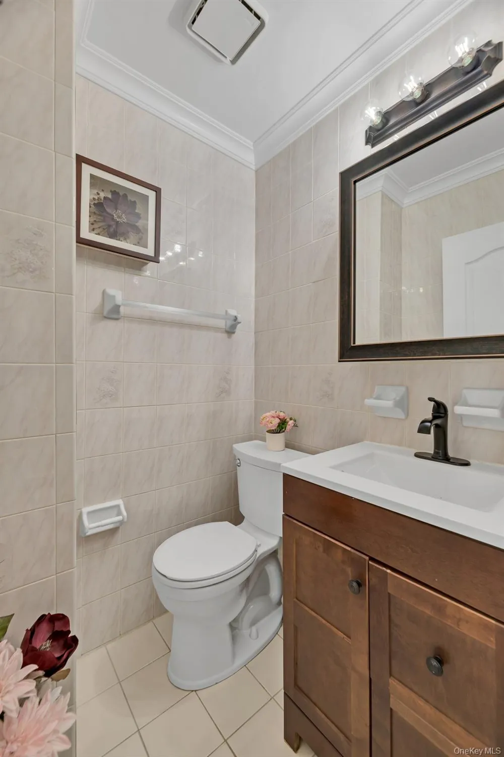 2137 Clinton Avenue Bronx, NY 10457