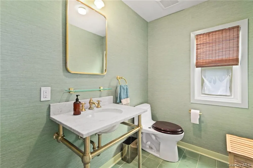 22 Waccabuc River Lane South Salem, NY 10590