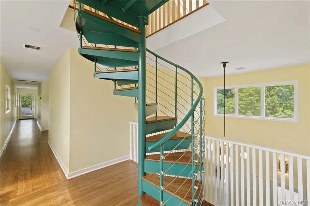 22 Waccabuc River Lane South Salem, NY 10590