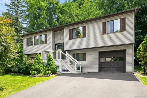 11 Glen Road