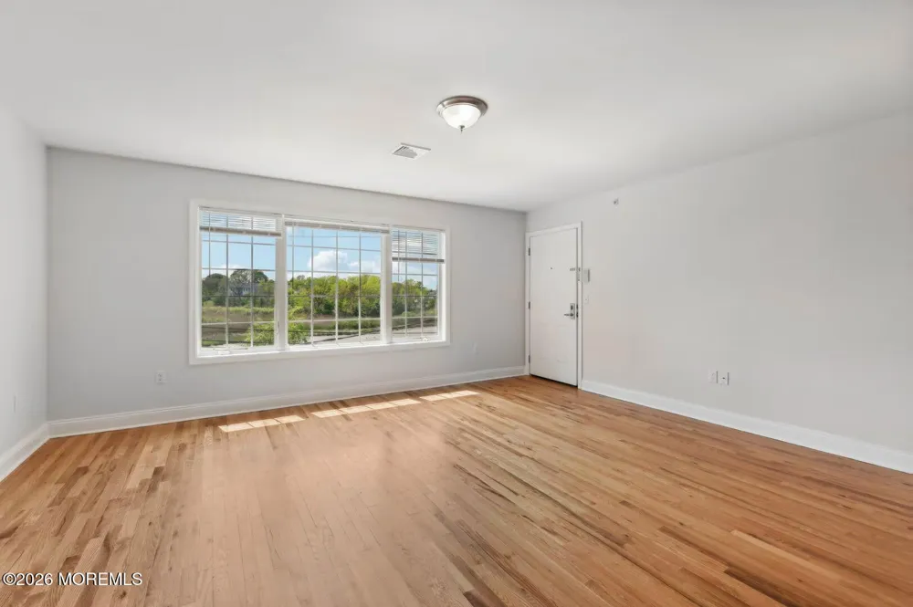 45 Beers Street #12B Keyport, NJ 07735
