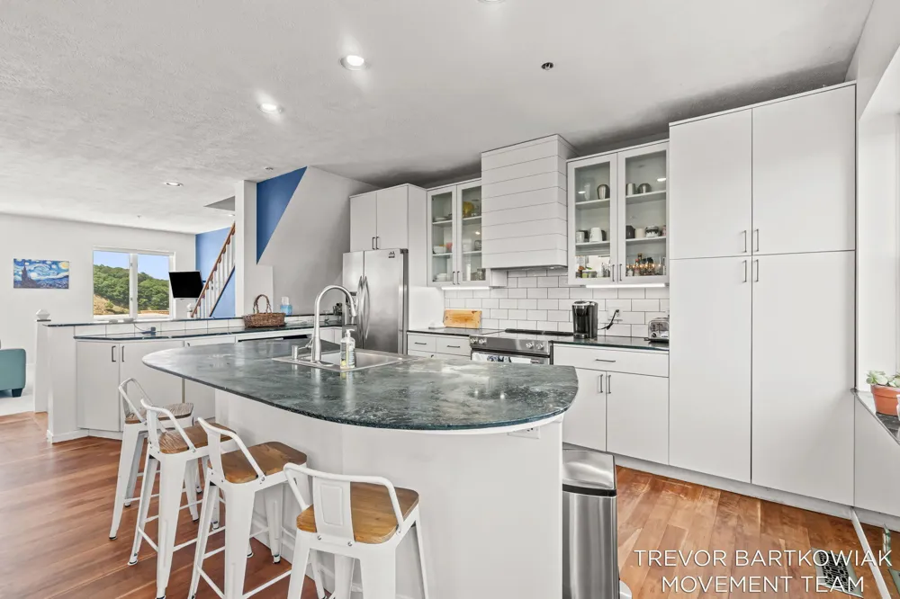 110 Harbor Drive #310 Grand Haven City, MI 49417