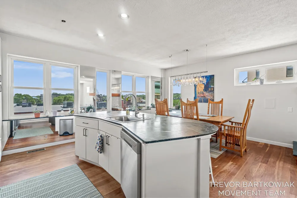 110 Harbor Drive #310 Grand Haven City, MI 49417