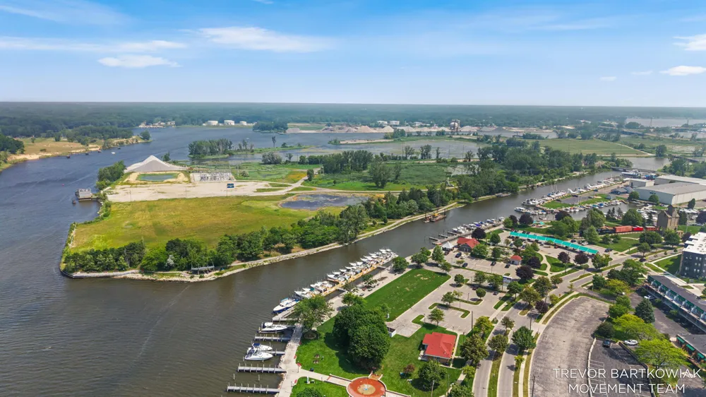 110 Harbor Drive #310 Grand Haven City, MI 49417
