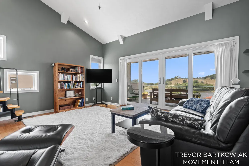 110 Harbor Drive #310 Grand Haven City, MI 49417