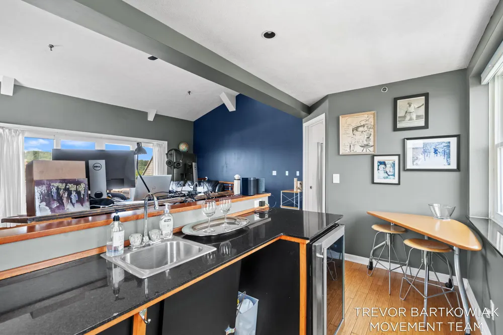 110 Harbor Drive #310 Grand Haven City, MI 49417