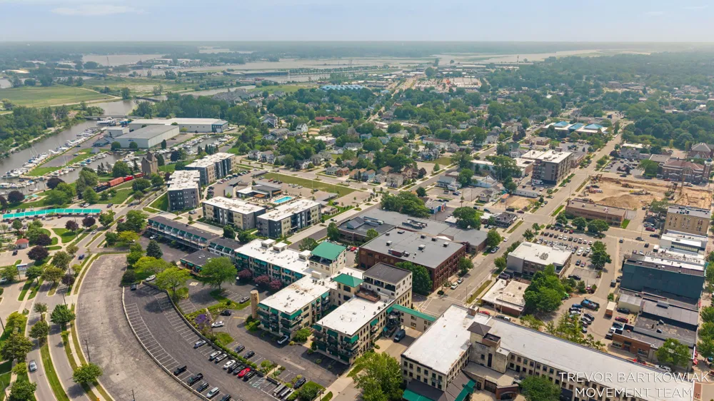 110 Harbor Drive #310 Grand Haven City, MI 49417