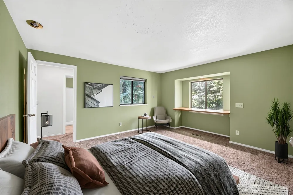 16928 464th Way SE North Bend, WA 98045
