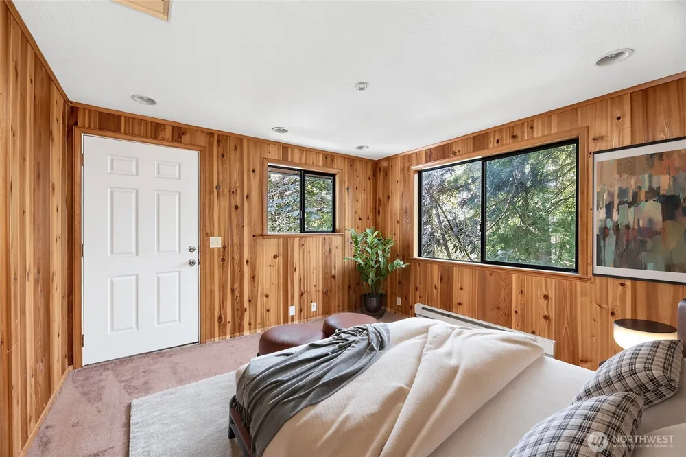 16928 464th Way SE North Bend, WA 98045