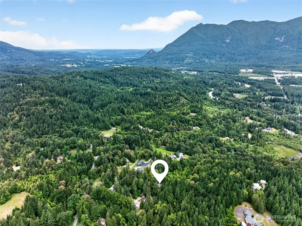 16928 464th Way SE North Bend, WA 98045
