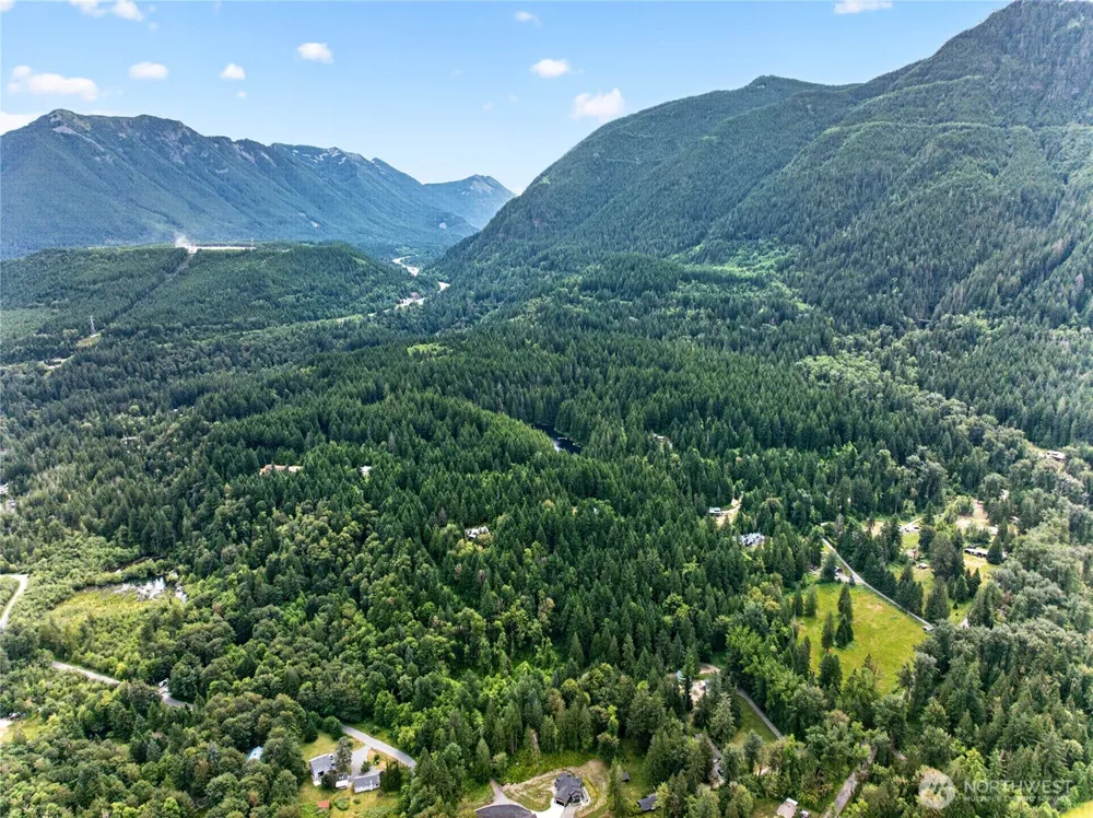 16928 464th Way SE North Bend, WA 98045