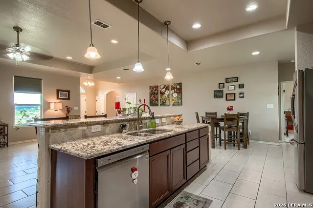504 34th Street Hondo, TX 78861