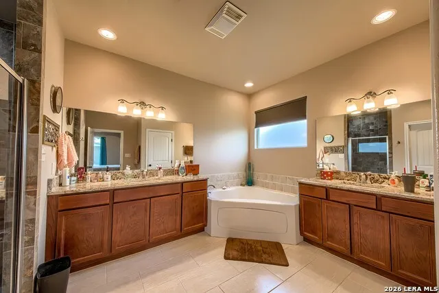 504 34th Street Hondo, TX 78861