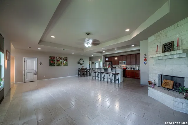 504 34th Street Hondo, TX 78861