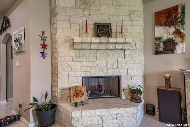504 34th Street Hondo, TX 78861