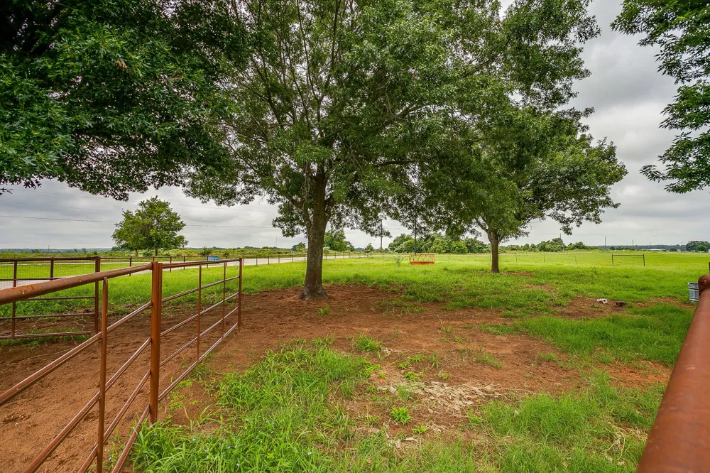 505 Double Tree Lane Lipan, TX 76462