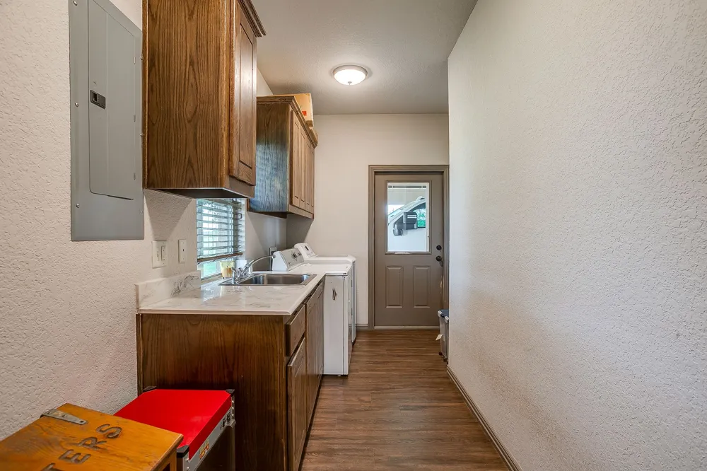 505 Double Tree Lane Lipan, TX 76462