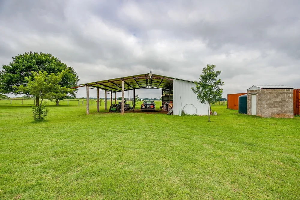 505 Double Tree Lane Lipan, TX 76462