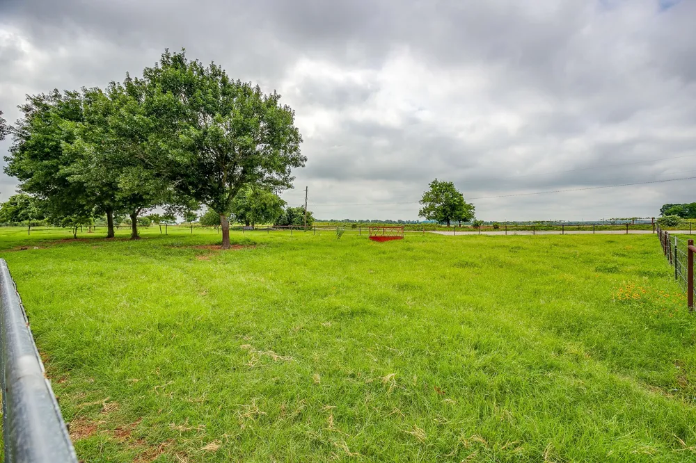 505 Double Tree Lane Lipan, TX 76462