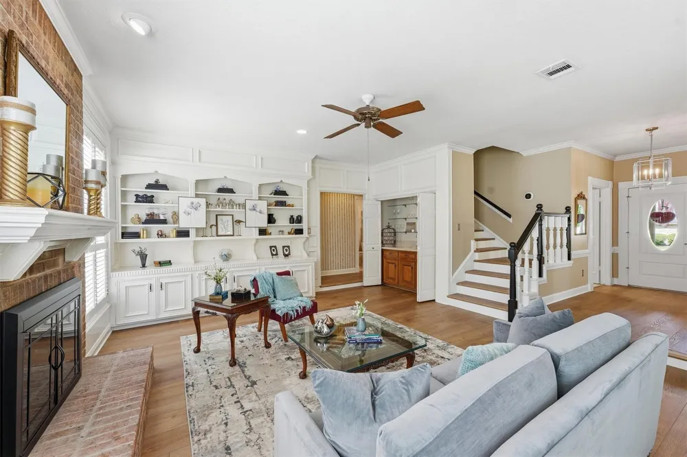 5311 Timber Shade Drive Kingwood, TX 77345