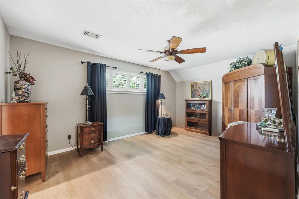 5311 Timber Shade Drive Kingwood, TX 77345