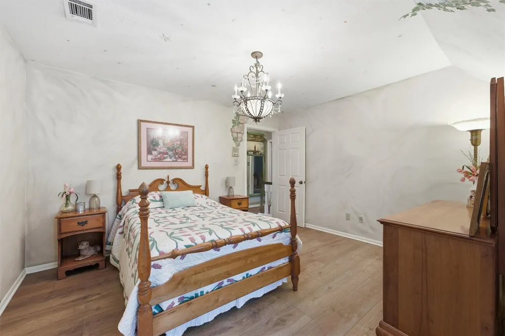 5311 Timber Shade Drive Kingwood, TX 77345