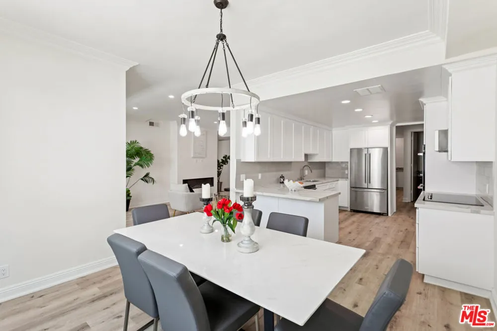 430 MAPLE DRIVE #203 Beverly Hills, CA 90210