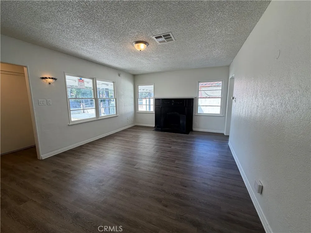 644 Hagar Street San Fernando, CA 91340