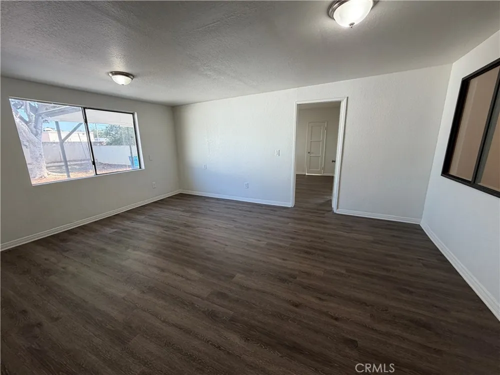 644 Hagar Street San Fernando, CA 91340