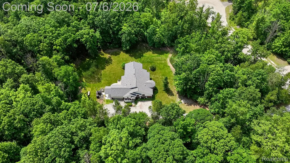 1621 Preservation Lane St Clair City, MI 48079