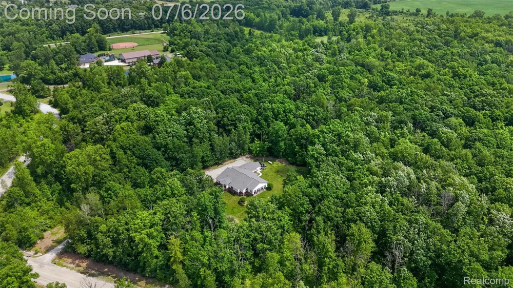 1621 Preservation Lane St Clair City, MI 48079