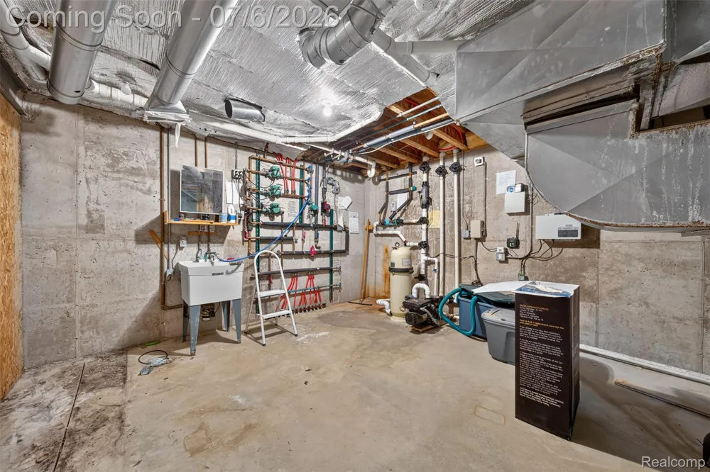 1621 Preservation Lane St Clair City, MI 48079
