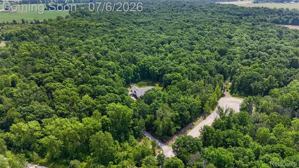 1621 Preservation Lane St Clair City, MI 48079