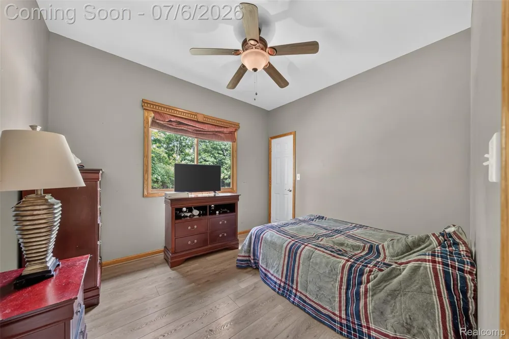 1621 Preservation Lane St Clair City, MI 48079