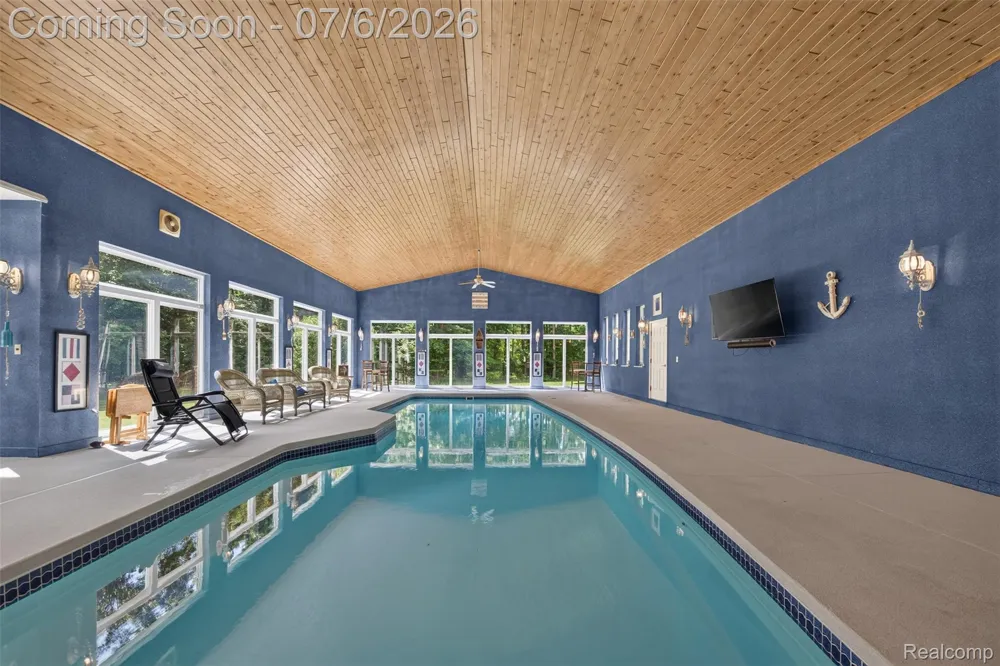 1621 Preservation Lane St Clair City, MI 48079