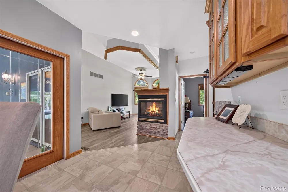 1621 Preservation Lane St Clair City, MI 48079