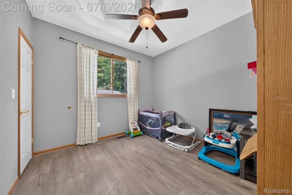 1621 Preservation Lane St Clair City, MI 48079