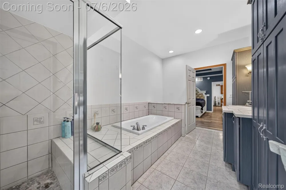 1621 Preservation Lane St Clair City, MI 48079
