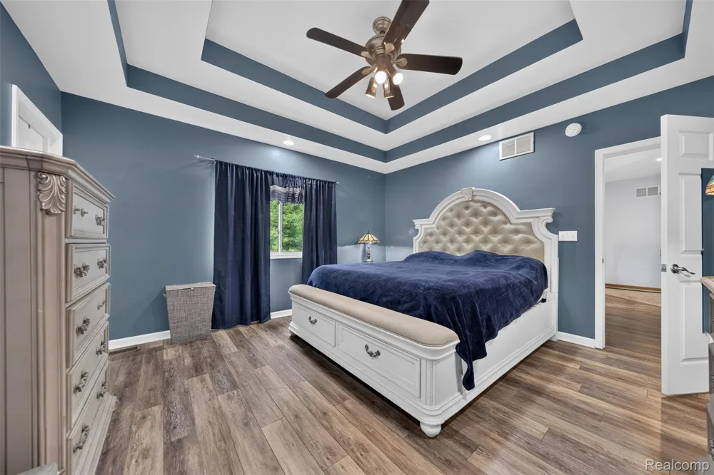 1621 Preservation Lane St Clair City, MI 48079