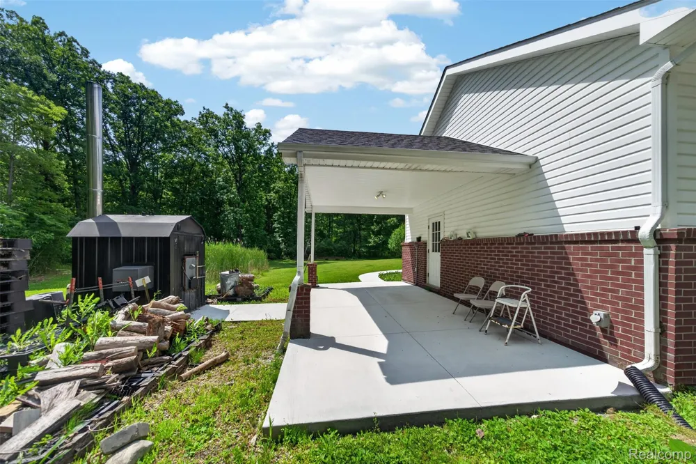1621 Preservation Lane St Clair City, MI 48079