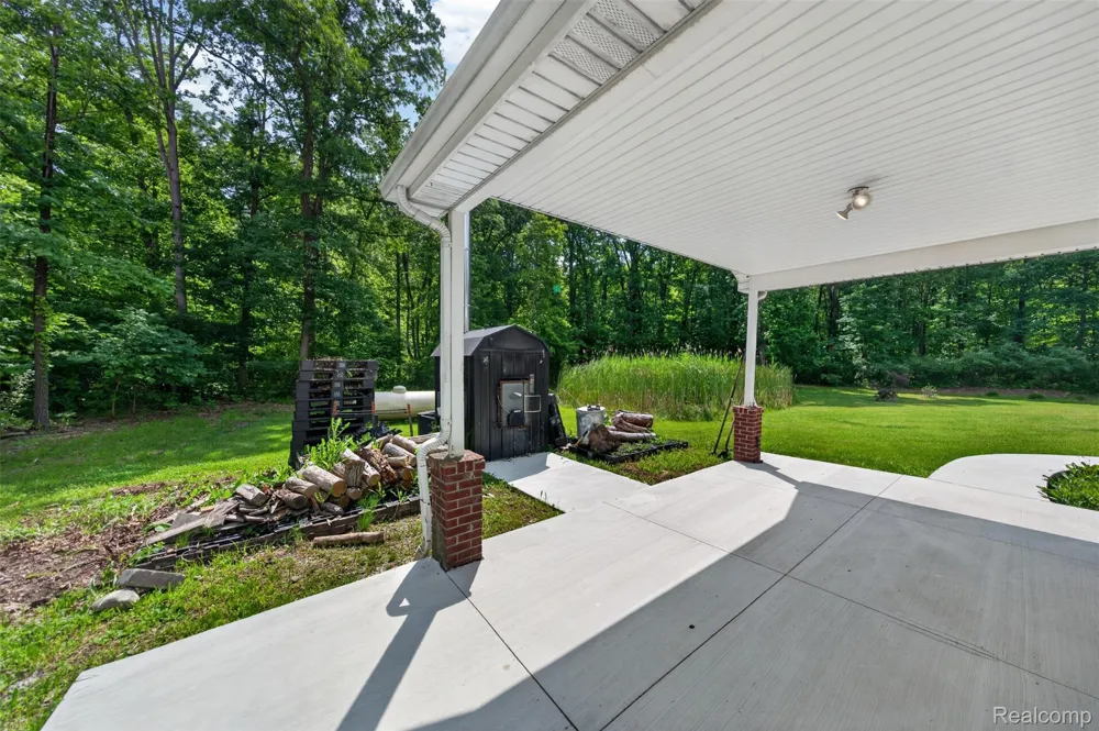 1621 Preservation Lane St Clair City, MI 48079