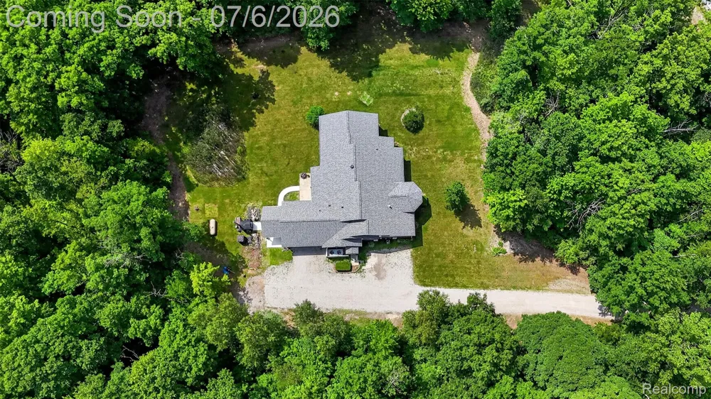 1621 Preservation Lane St Clair City, MI 48079