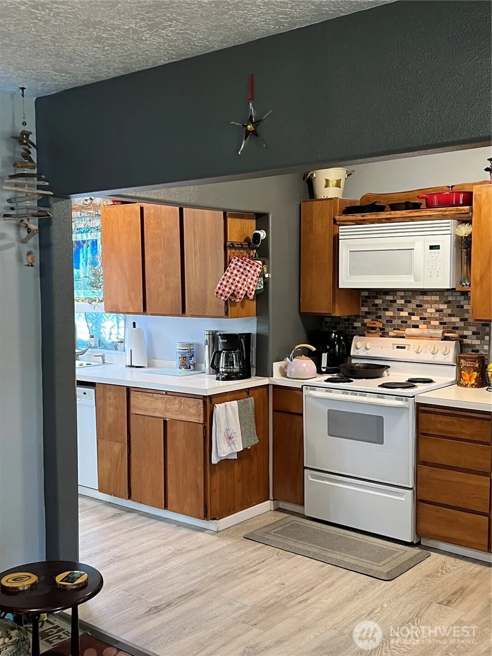 27407 W STREET Ocean Park, WA 98640